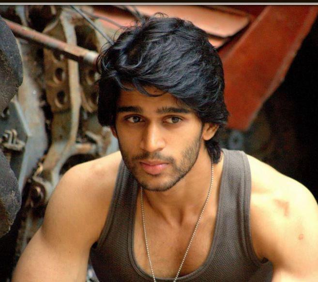 Life Is Beautiful Hero Abhijeet Six Pack Abs Latest Telugu Movie