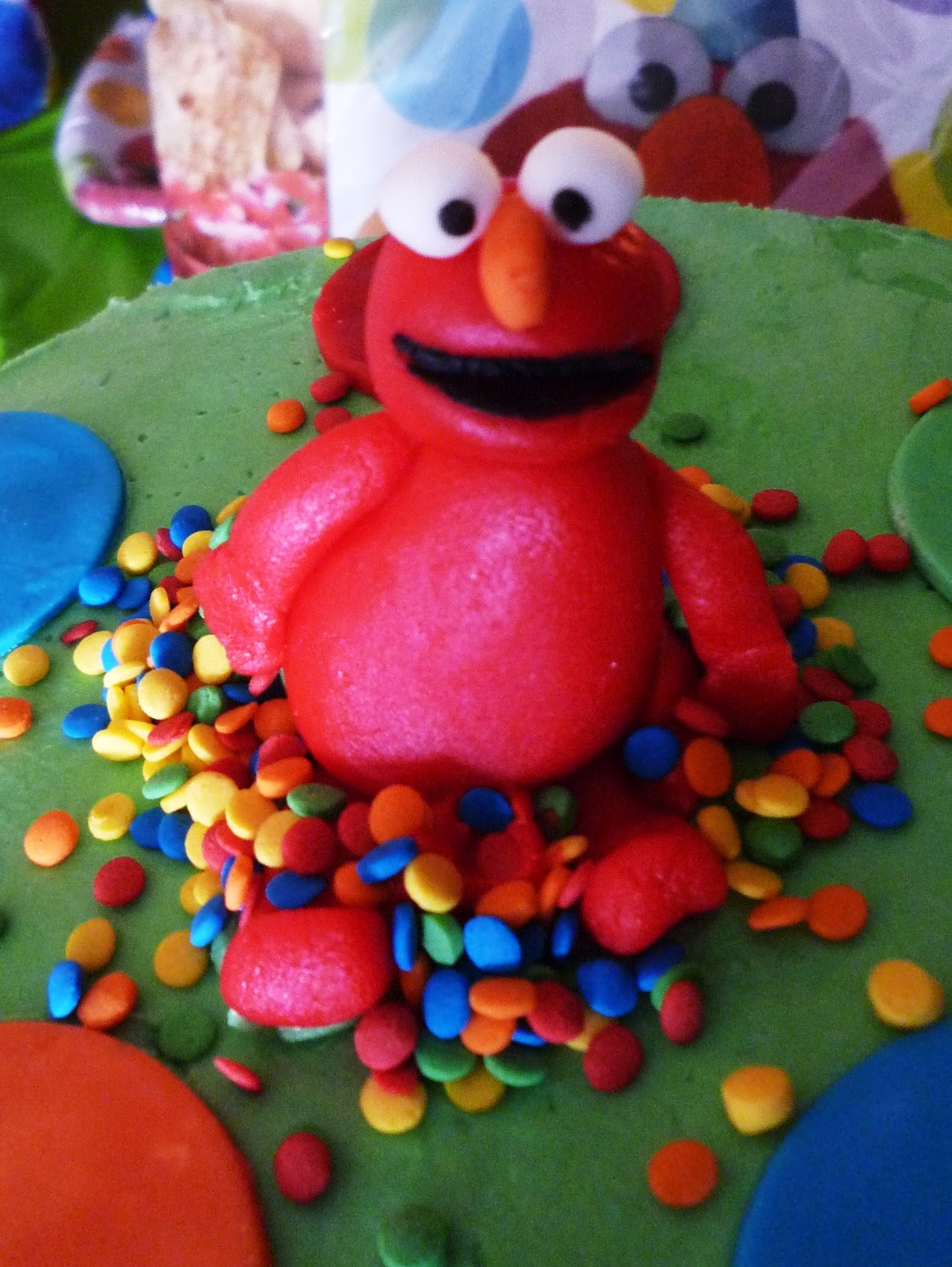 Fondant Elmo Cake