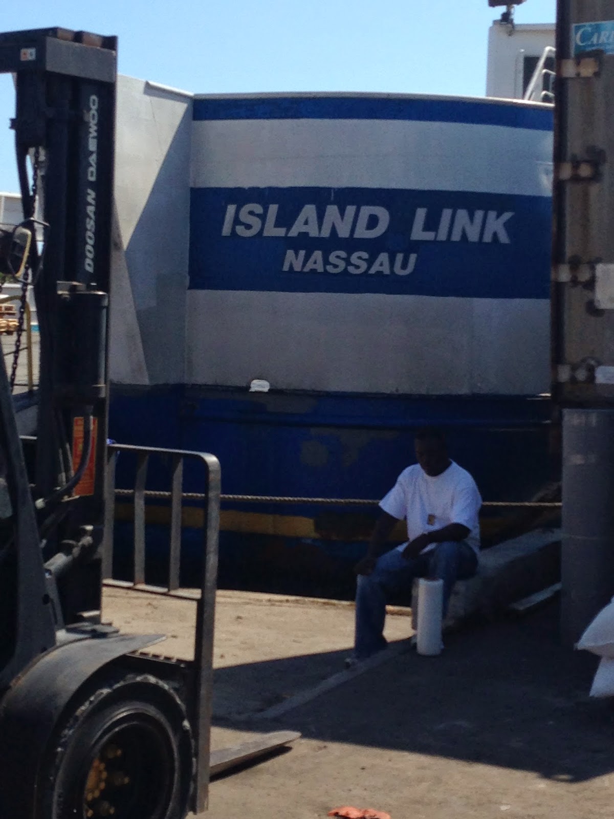 M/V Island Link serving Long Island and Town Exuma RoPax