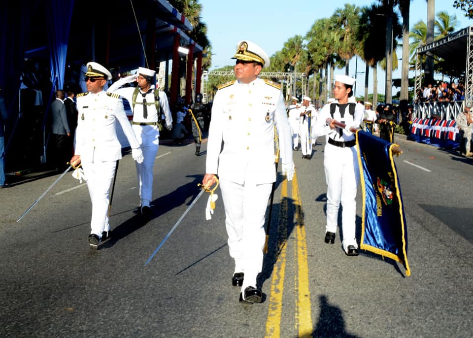 Cadetes de la Armada Dominicana y de otras instituciones castrenses