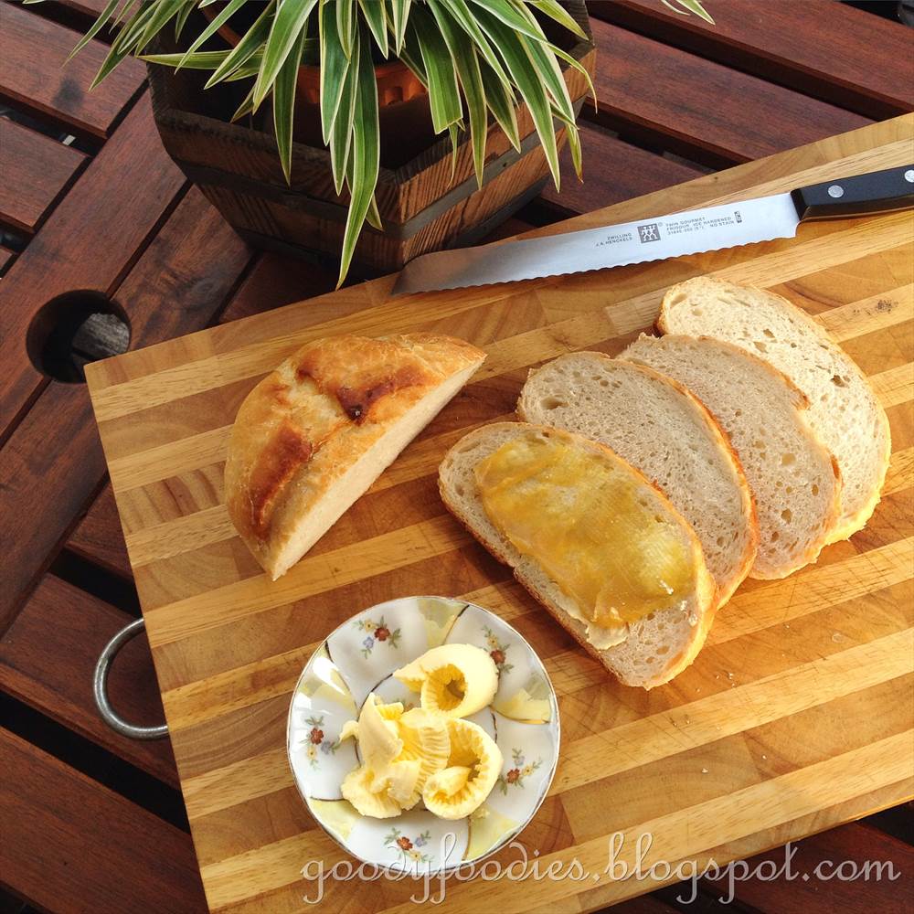 GoodyFoodies Recipe Le Creuset Dutch Oven Bread