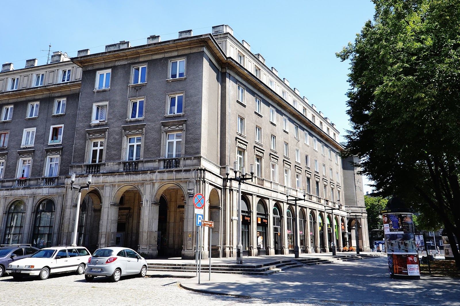 Best Travel Guide to Krakow, Poland Nowa Huta