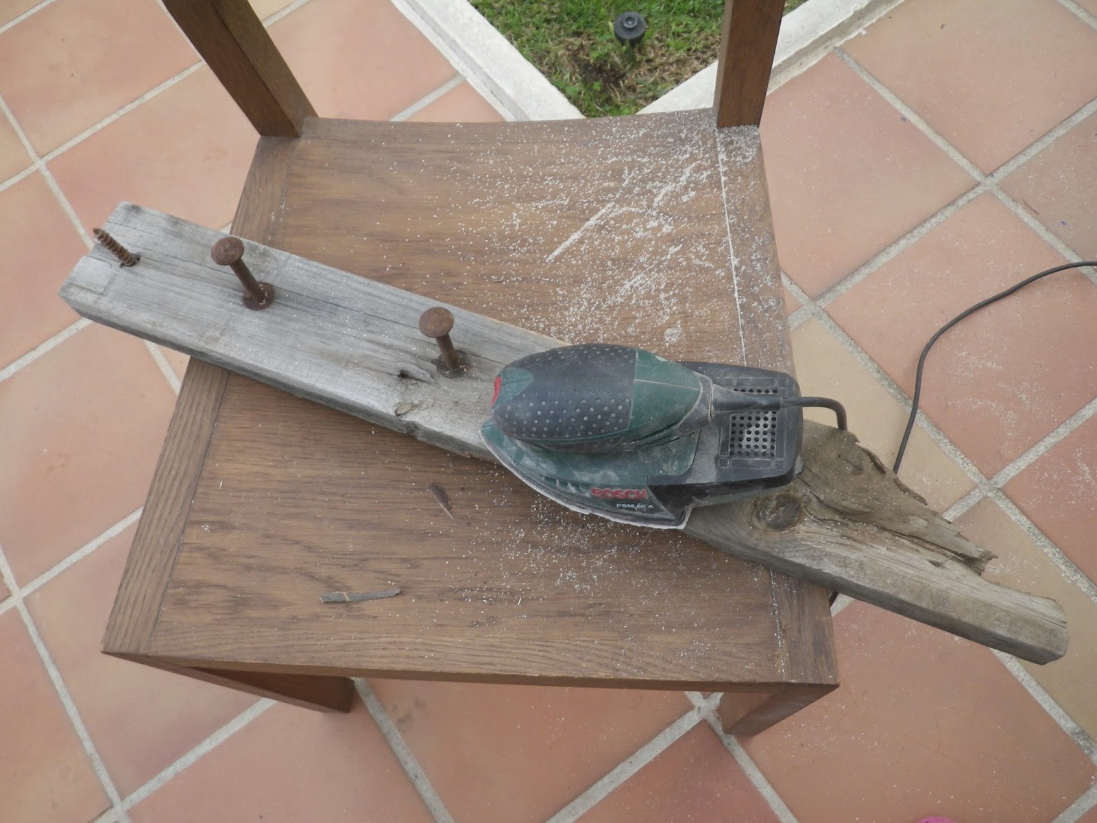 Yotolita!!!: PERCHERO DE MADERA