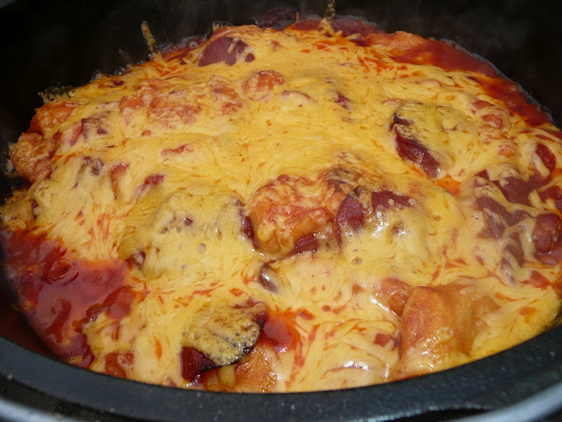 Everyday Dutch Oven Pepperoni and Mushroom Pizza Bake