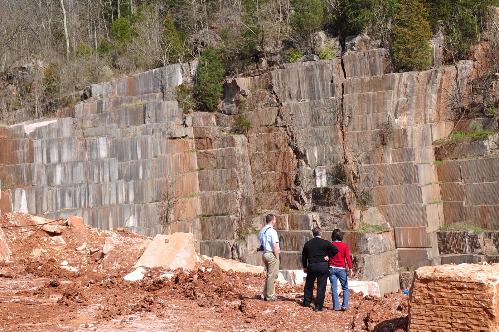 American Quarries An expedition to an Eastern Tennessee Limestone Quarry