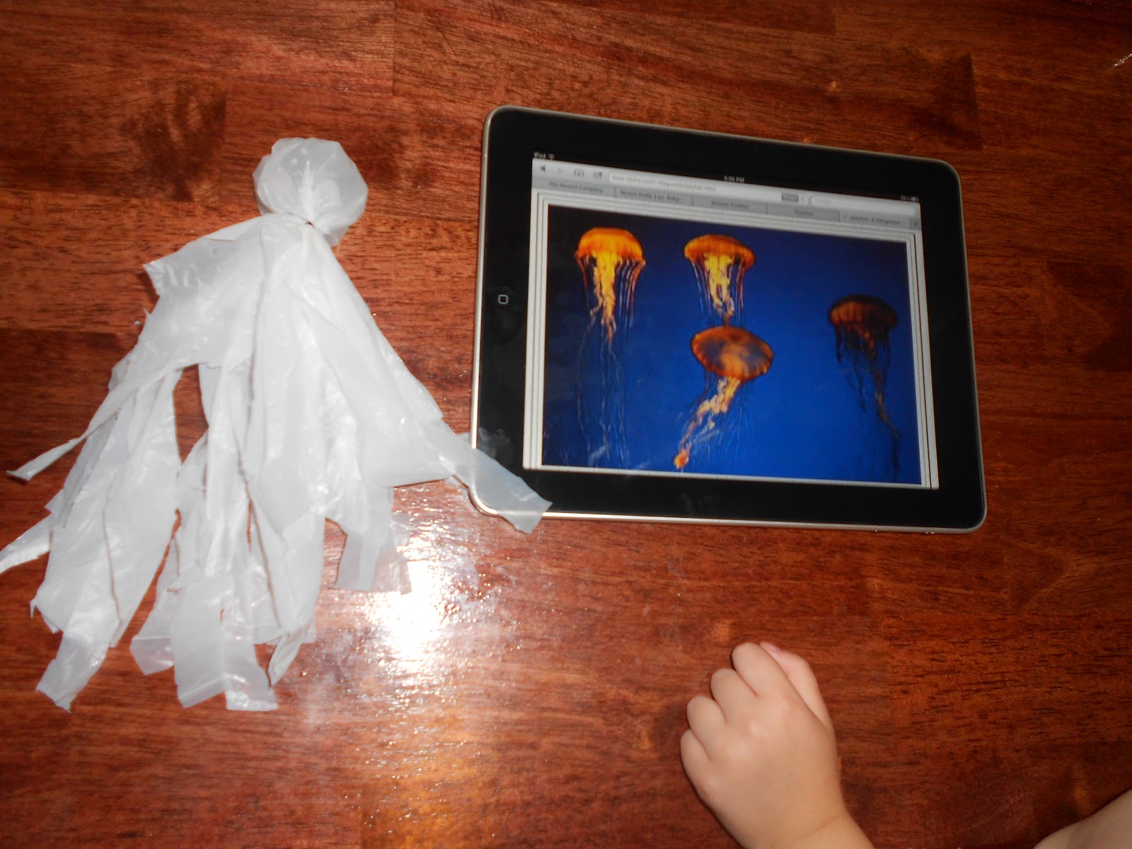 Crafty Kidz Jellyfish in a bottle