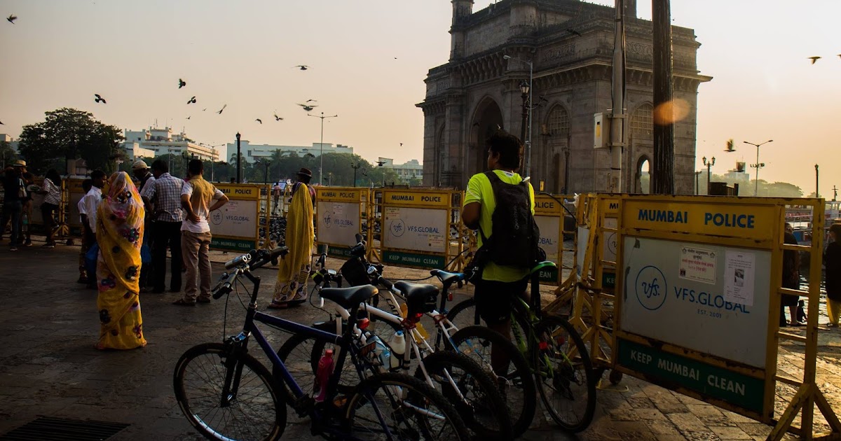 Two Wheels, 78 Kms, Brun Maska , And Apple Pie ....