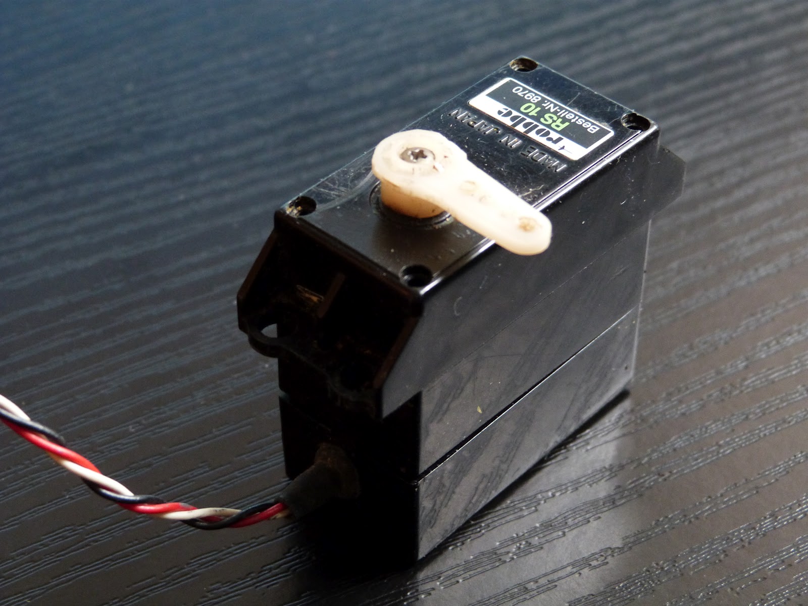 Artiom FEDOROV Blog Connaitre la position d'un servo moteur