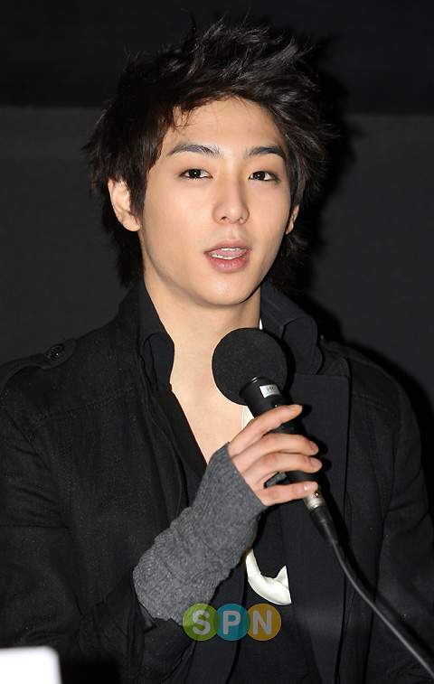 kpopmystars2012: Kim Hyeon Woo || 현우