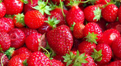 Strawberry Dapat Mencegah Kanker dan Anemia