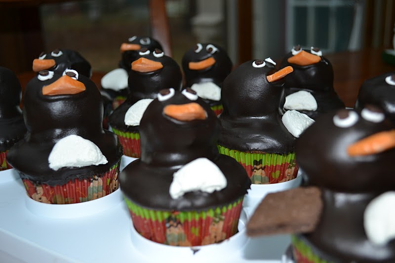 Sweet Morris Penguin Cupcakes