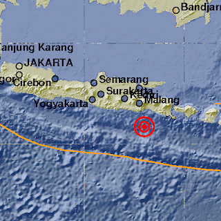Gempa Malang 5.9 SR 8 Juli 2013
