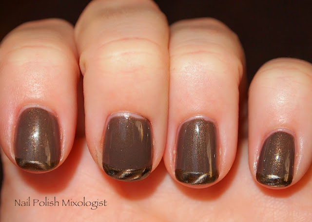 Nail Polish Mixologist: Magnetic french tip