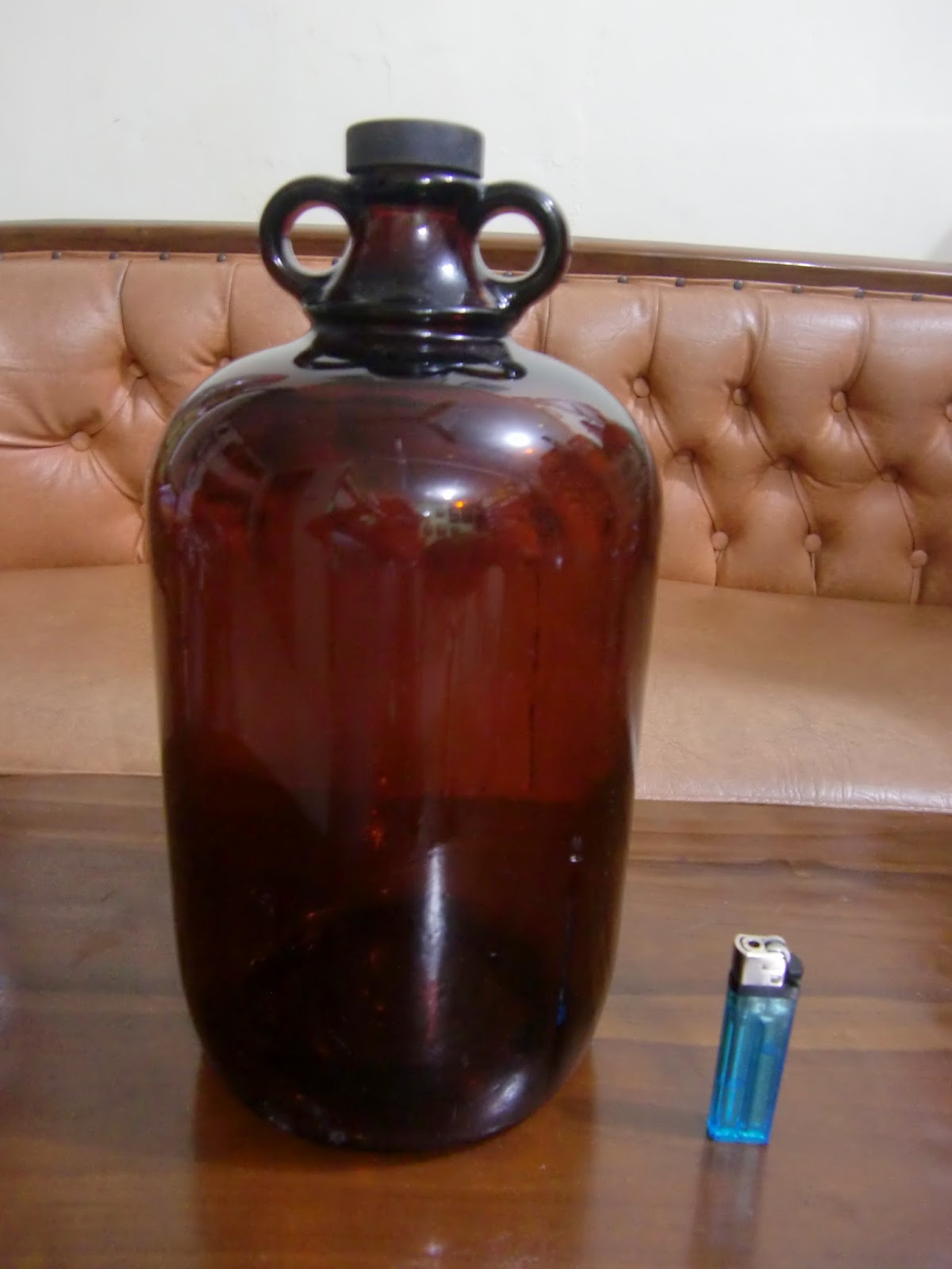 Botol Kimia Besar Unik Kuping Dua