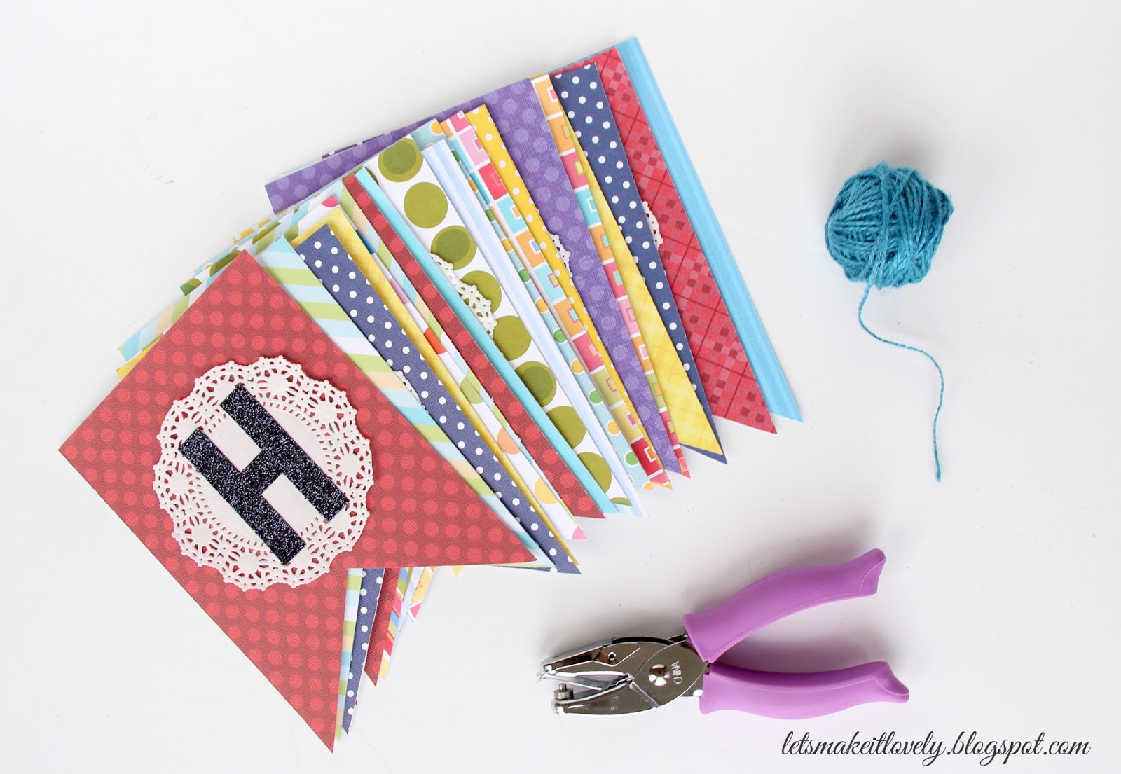 Let's make it lovely: DIY Colorful Bunting Birthday Banner