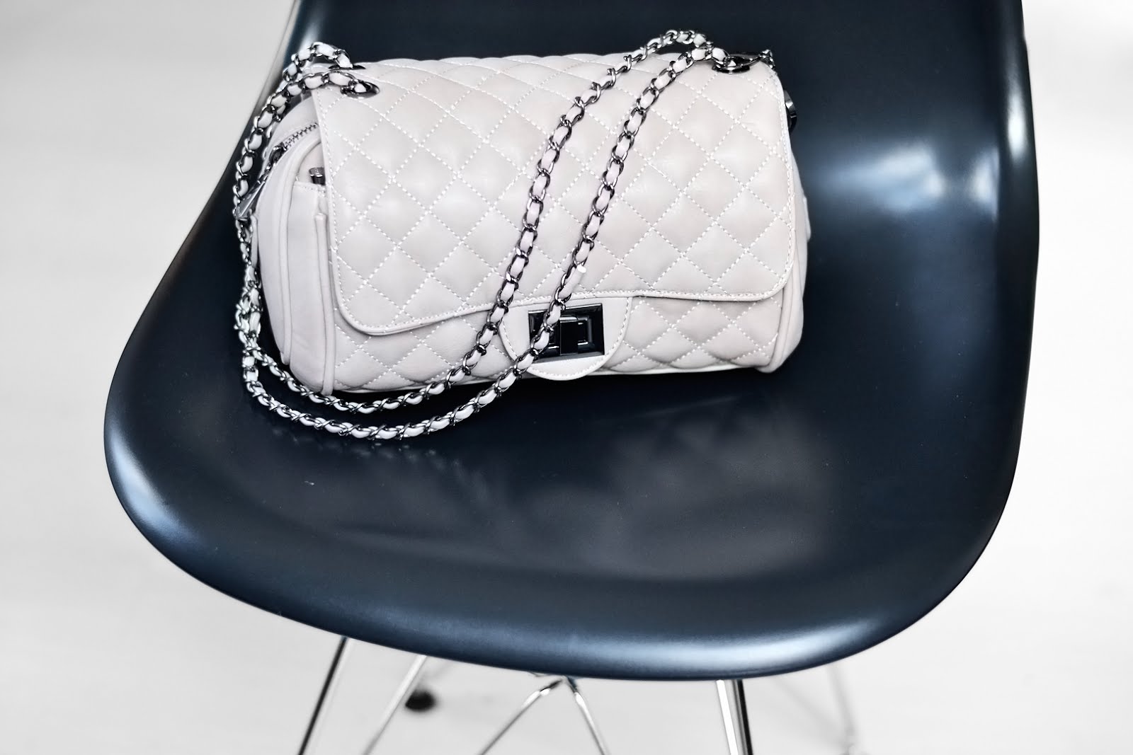 Turn it inside out KNIGHTSBRIDGE BAG