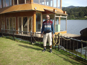 In front of a "Boat-House"  at Gregory Lake.(Friday 26-10-2012)