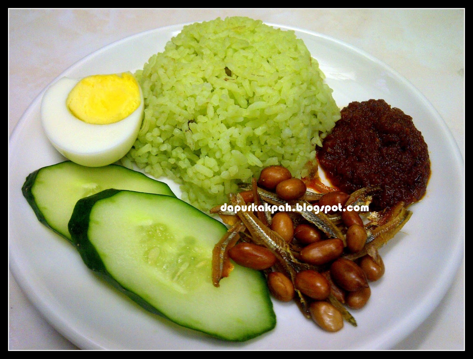 Dapur Kak Pah Nasi Lemak Hijau