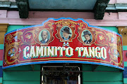 EN LA ENTRADA DE CAMINITO – LA BOCA – BUENOS AIRES (ct )