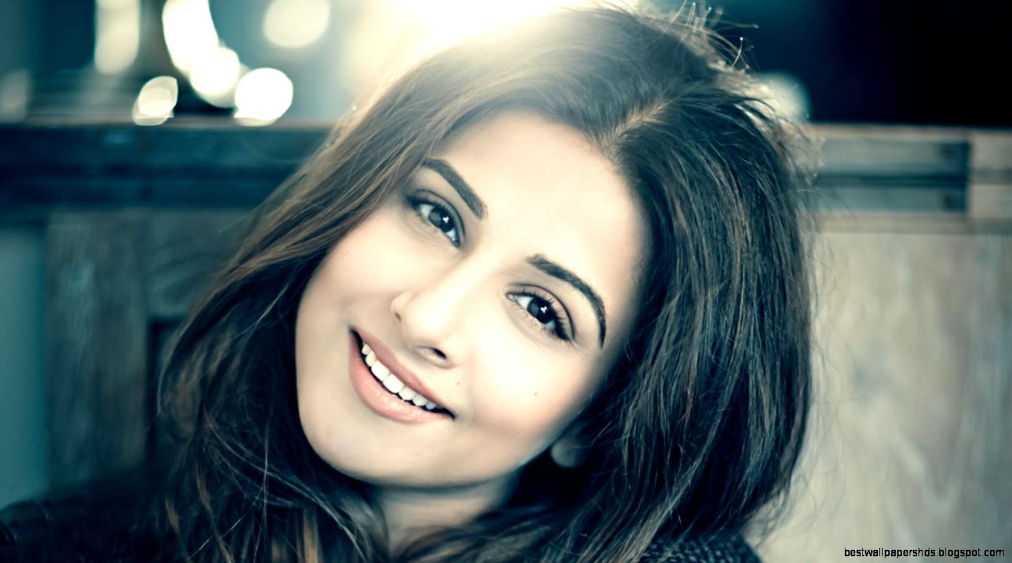 Vidya Balan Beautiful HD Wallpaper Vidya Balan Beautiful HD Wallpaper