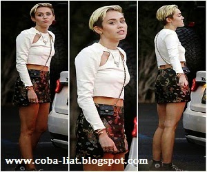 Gaya fashion aneh yang lagi populer Gaya fashion aneh yang lagi populer