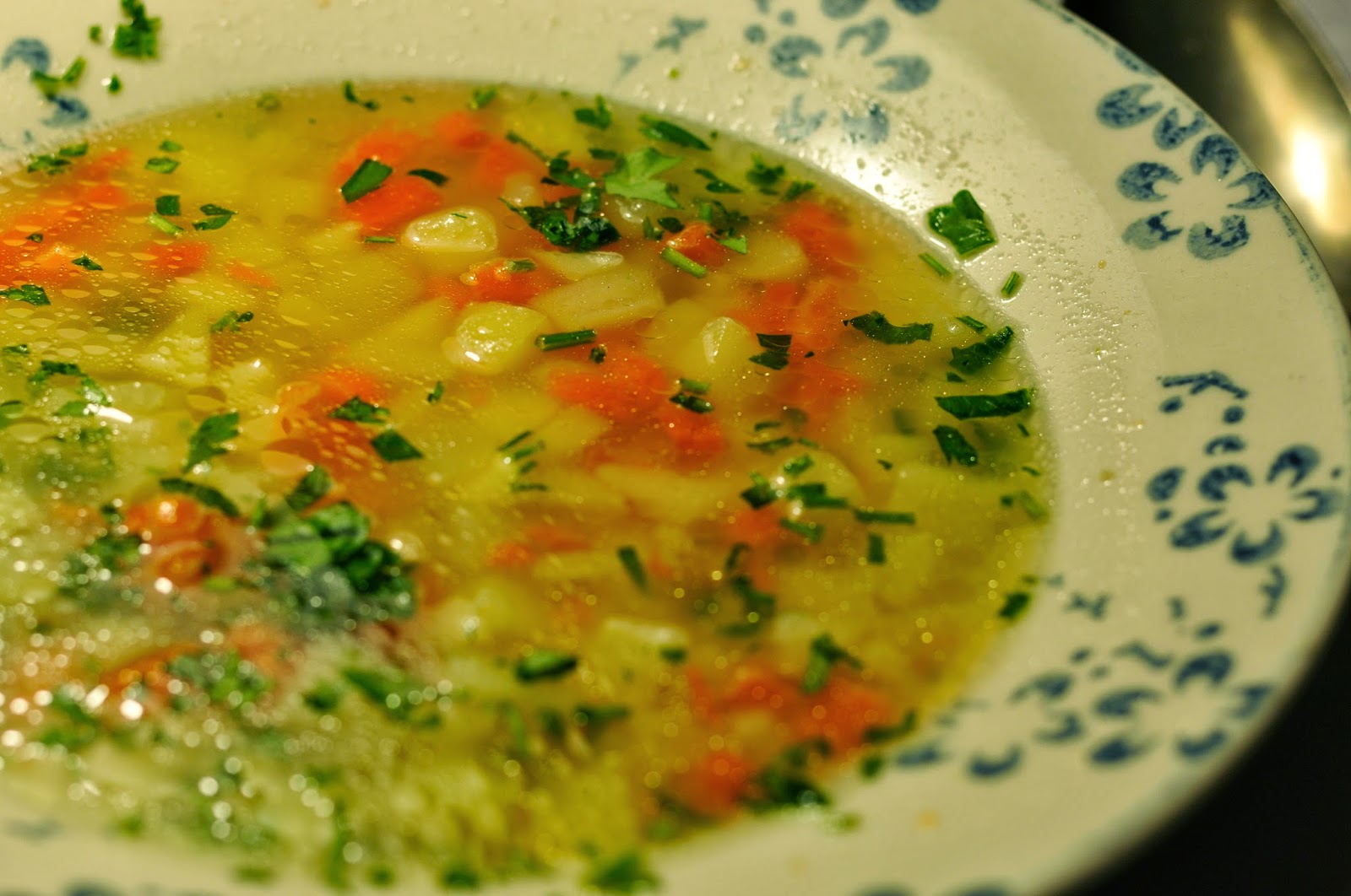 MagdalenkoweFrykasy ZUPA ZIEMNIACZANA, ZWANA KARTOFLANKĄ