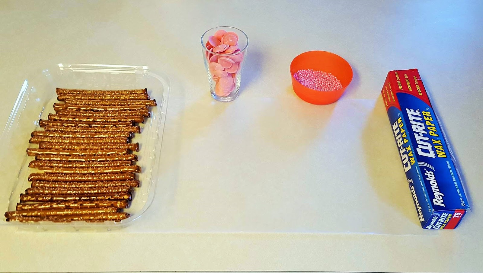 Triplets + Toddler Pretty Pretzel Rods