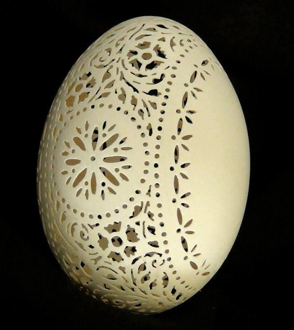 Hand Carved Eggshell Sculptures Spicytec