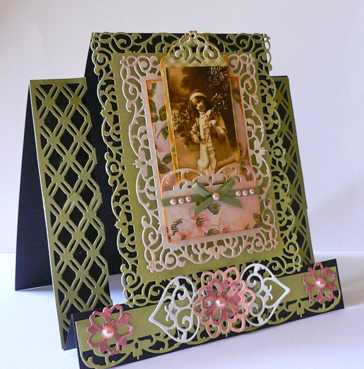 ADRIANA BOLZON ** AB INSPIRATIONS Lace Pockets Die cuts Couture