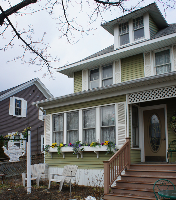 Michigan 1001 Daily Photo Victorian Rose Tea House in Rochester