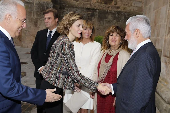 Queen Letizia of Spain attends the inauguration of the 10th International Seminar of Language and Journalism 'Manuales de Estilo en la Era de la Marca Personal'