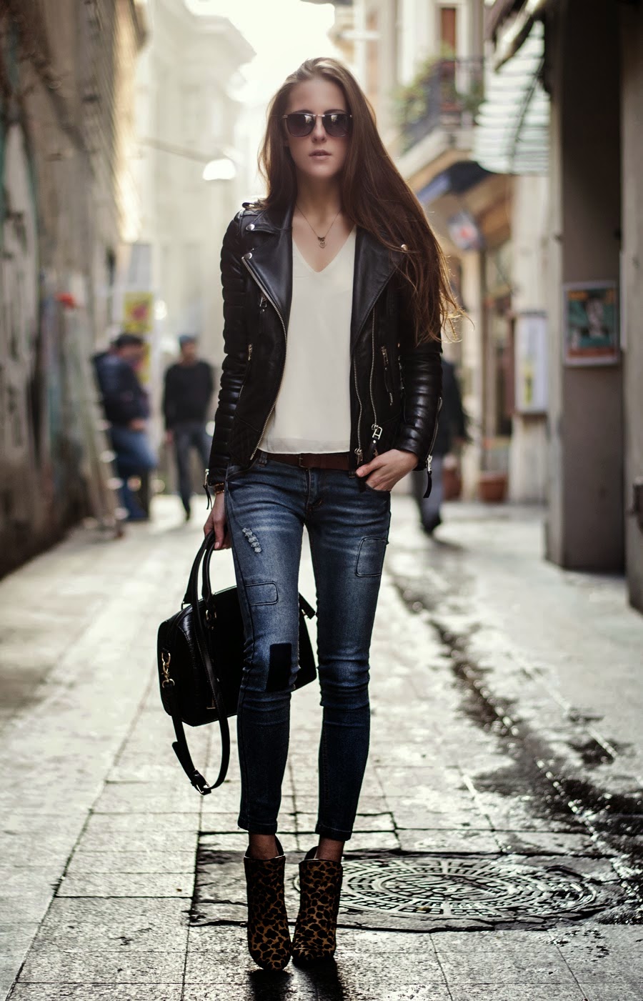 5 Stylish Ways To Wear Boyfriend Jeans — Arteresa Lynn
