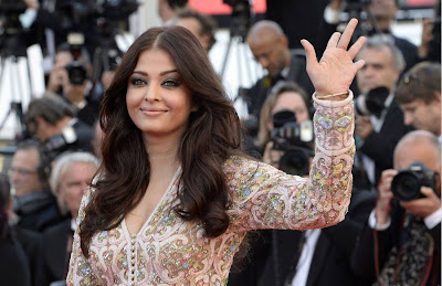 Aishwarya Rai sizzles at premiere of 'Blood Ties' at Cannes Film Festival 