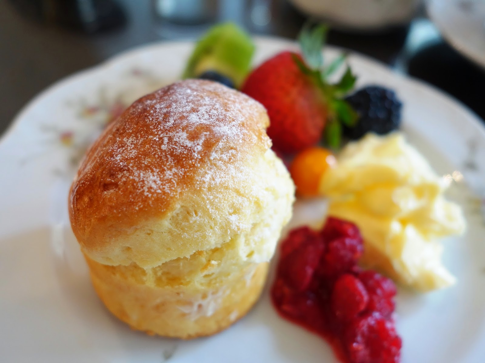 PinkyPiggu: English Afternoon Tea Buffet At L'Espresso, Goodwood Park