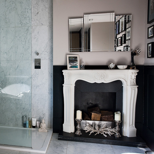 Baños Modernos: Baño Con Marmol Carrara