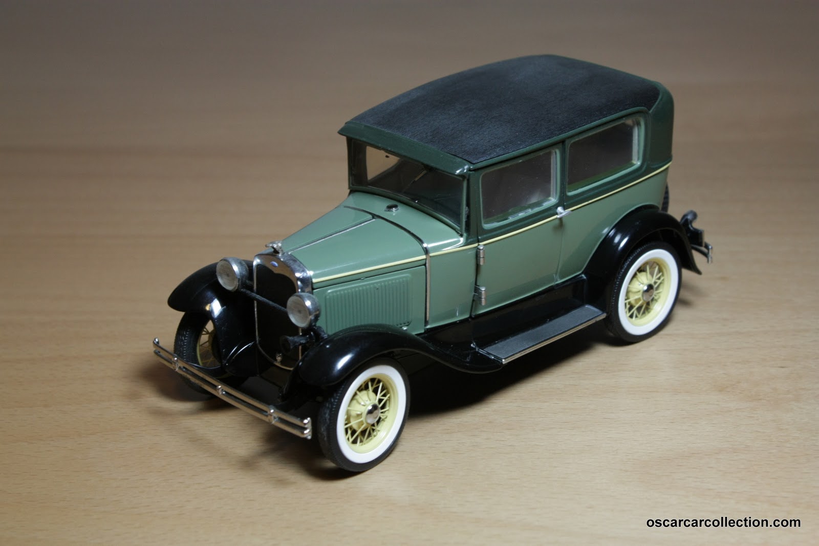 Oscar's Classic Model Cars Collection January 2012