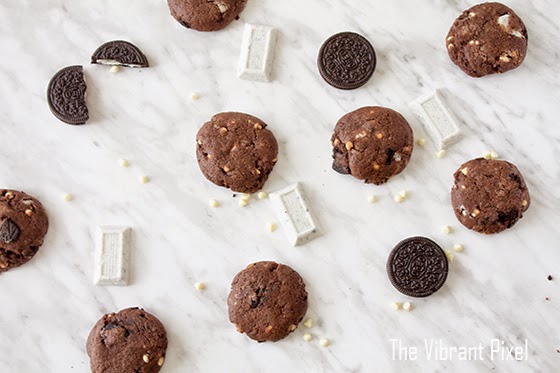 Chocolate Oreo Chunk Cookies