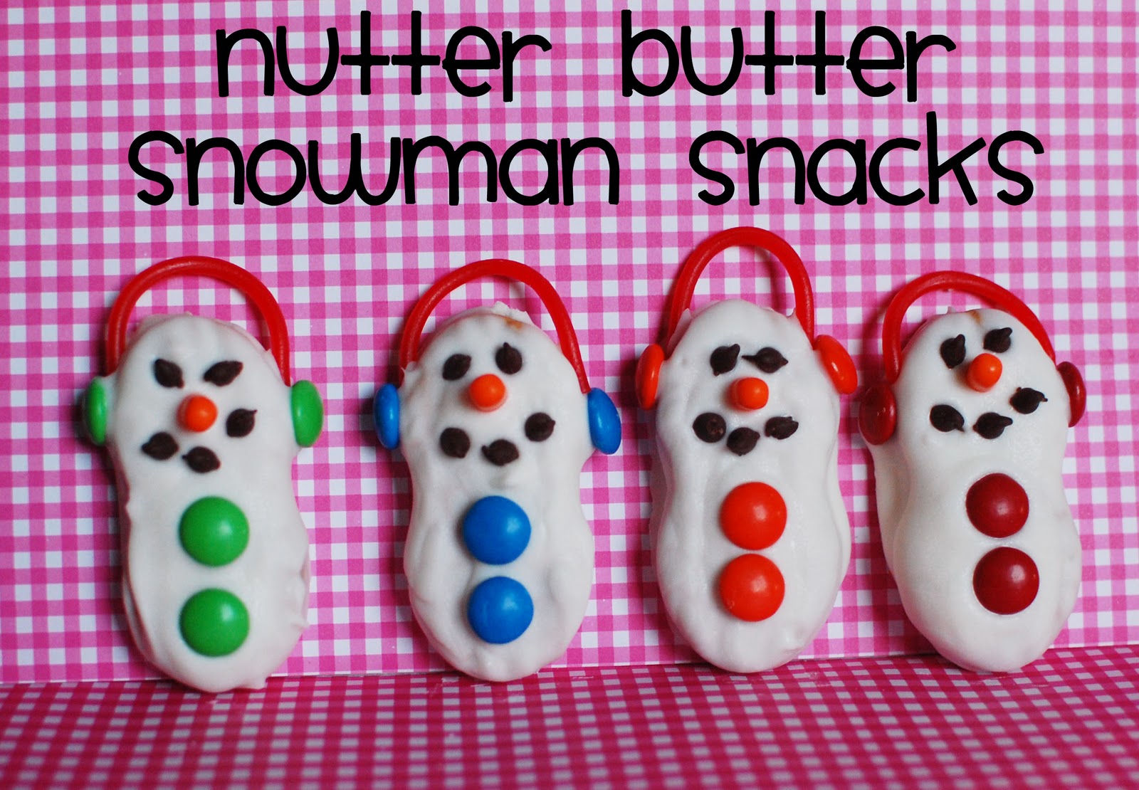 *Random Thoughts of a SUPERMOM!* Nutter Butter Snowman Snacks