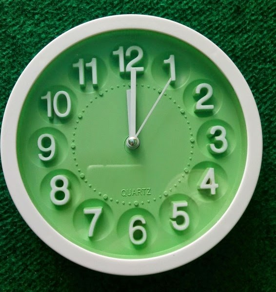 kamera pengintai bentuk jam dinding lingkaran jual kamera pengintai kamera pengintai bentuk jam dinding lingkaran jual kamera pengintai