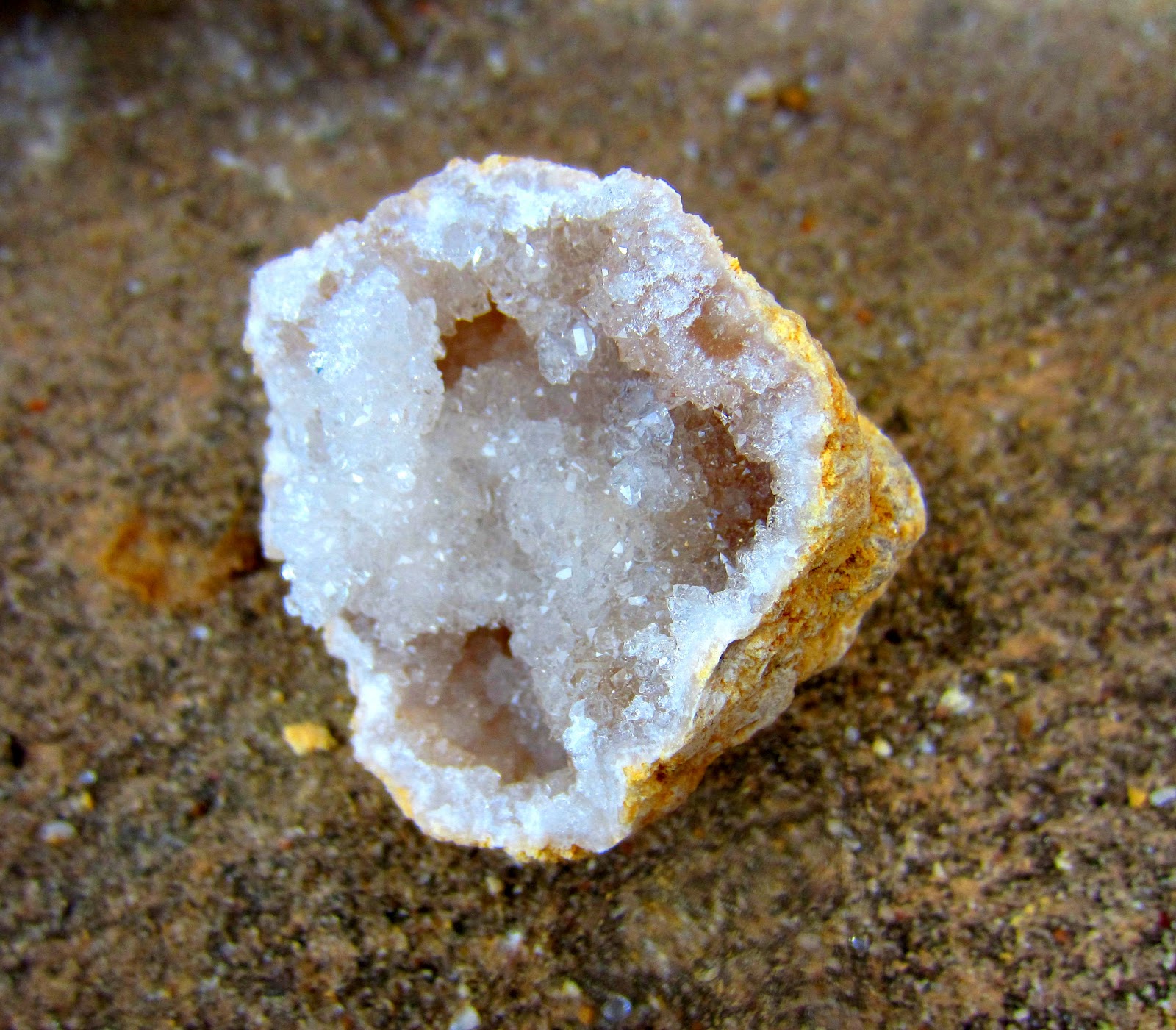 Cool Geode Explorer Science Kit Discover with Dr 