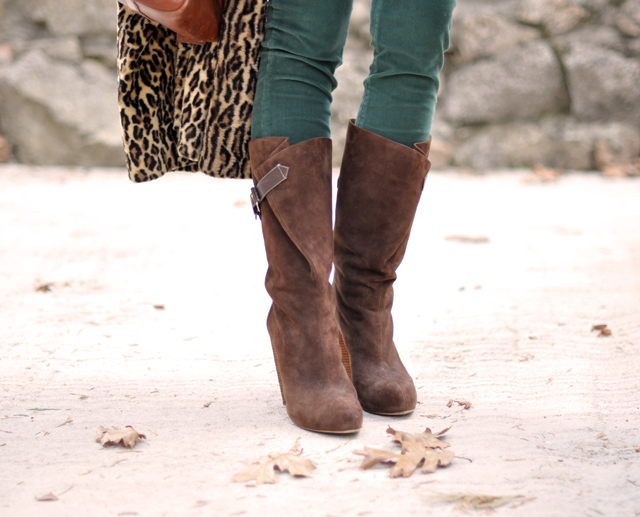wintery warm outfit, green cords