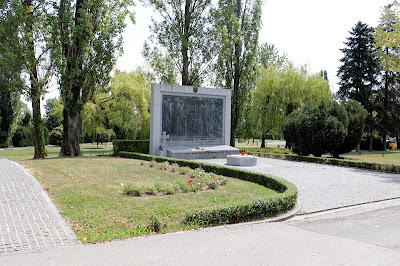 Spomenik žrtvama u Bleiburgu i na križnim putovima 1945.