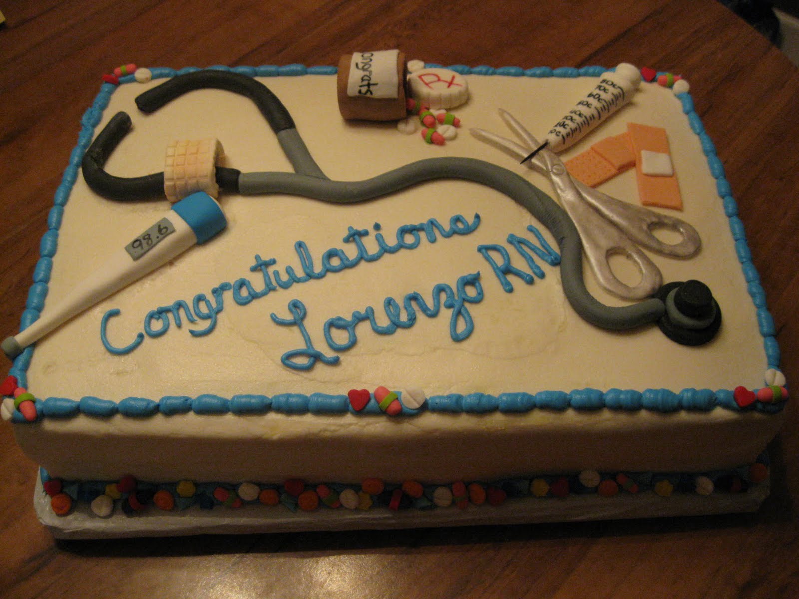 D's Cookie Jar & More: Nursing Graduation cake