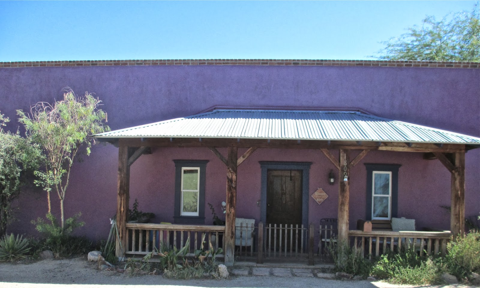Country Weekend houses, Barrio Viejo, Tucson