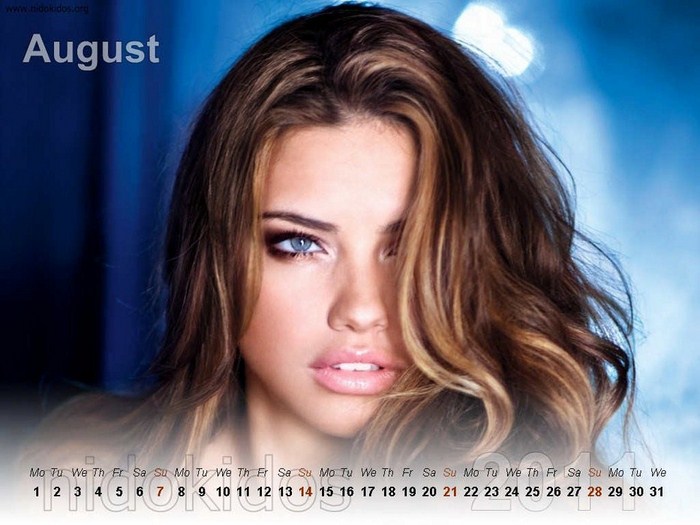 adriana lima 2011 photos. Adriana Lima 2011