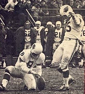 Today in Pro Football History: Highlighted Year: Jim Bakken, 1964