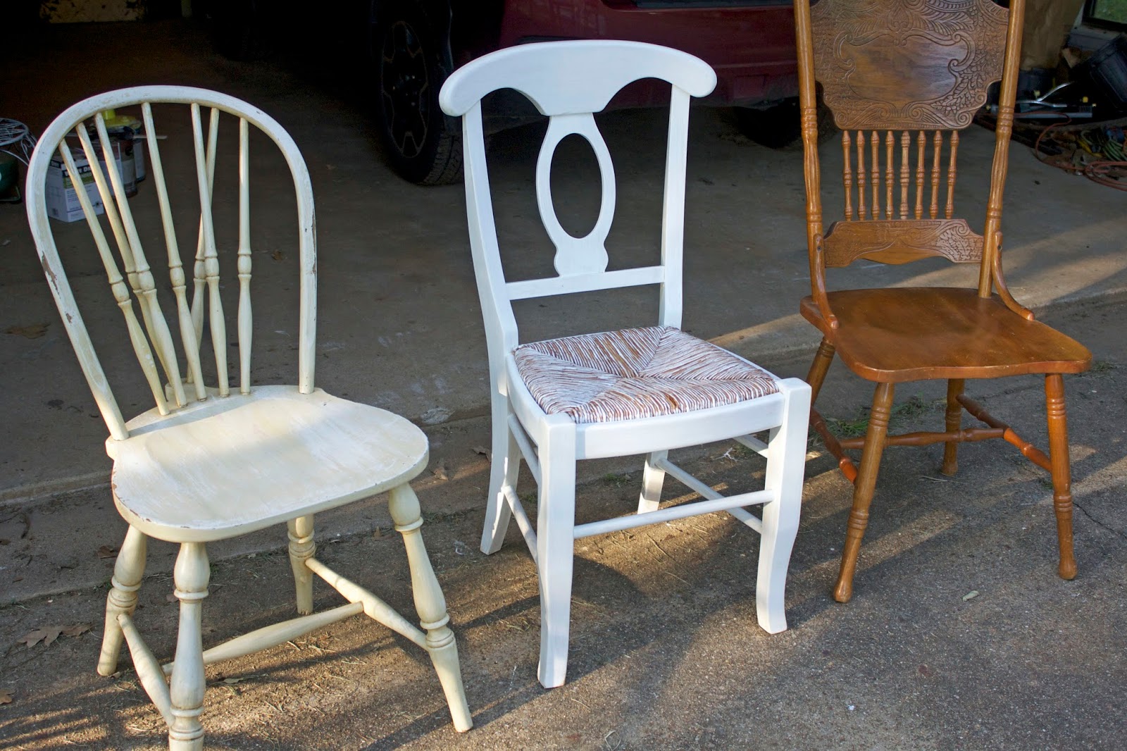 Painting the Dining Room Chairs