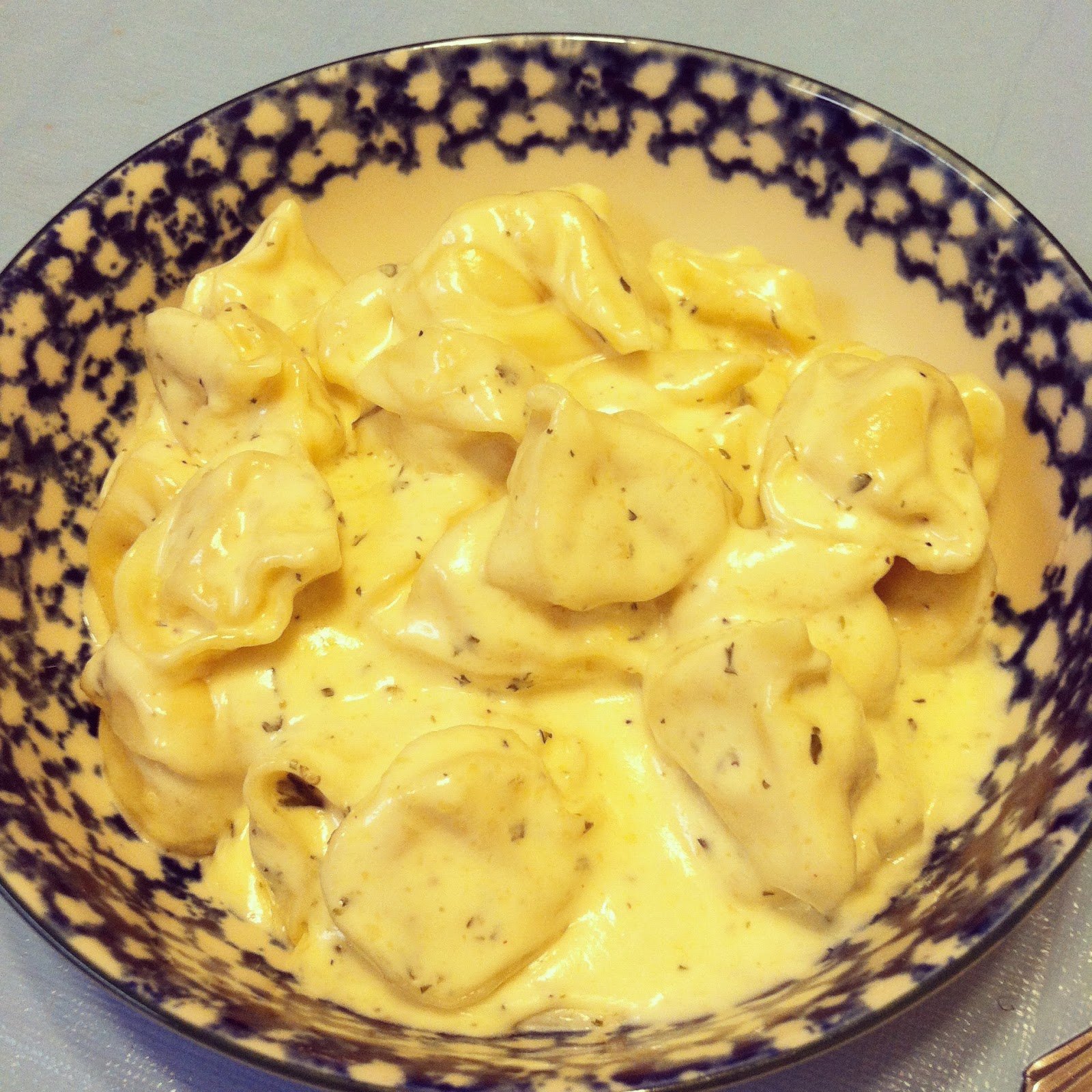 Jennie's Kitchen Cheese Tortellini in Homemade Alfredo Sauce