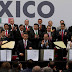 PRD firma Pacto por México con EPN, sin aval de sus tribus