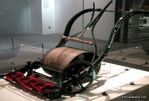 Tahukah Anda Siapa Pencipta Mesin Rumput? Edwin Beard Budding Grass Cutter